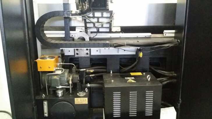 CNC LATHE