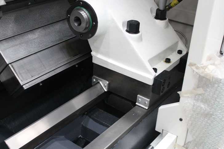 CNC LATHE