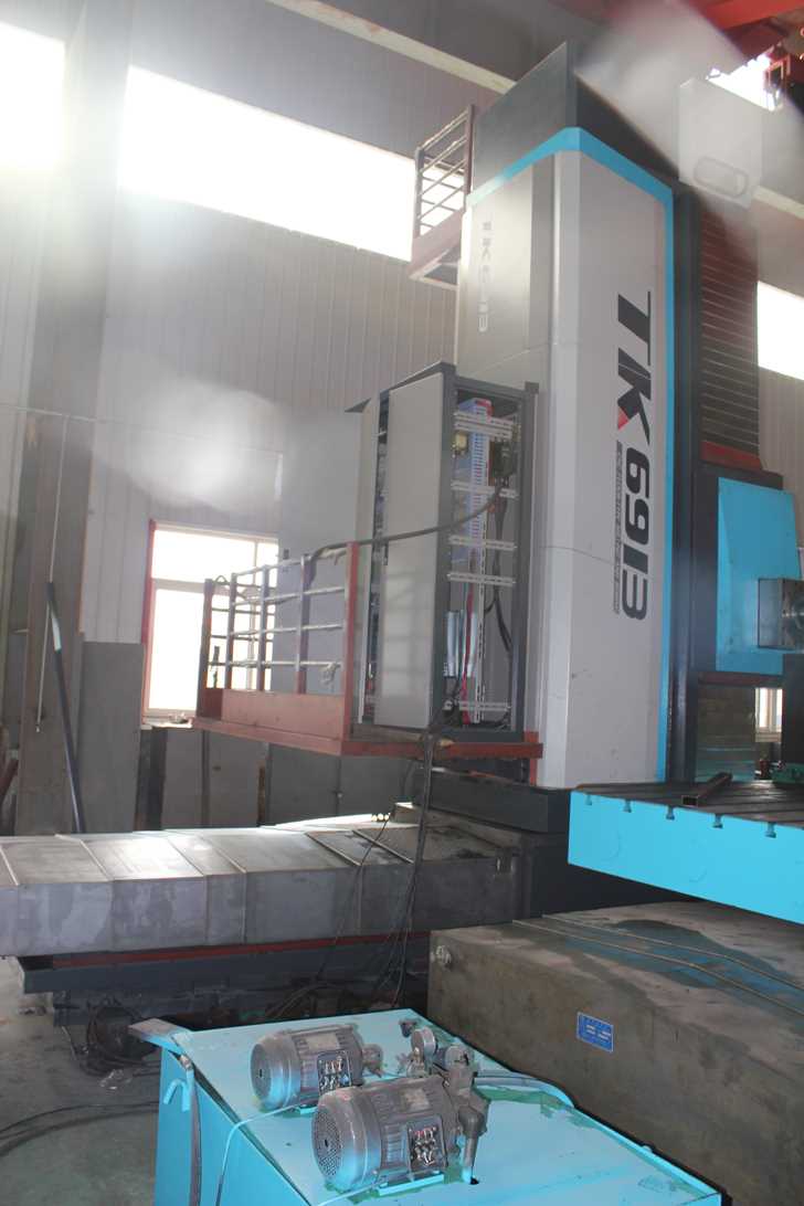 Boring and Milling Machine