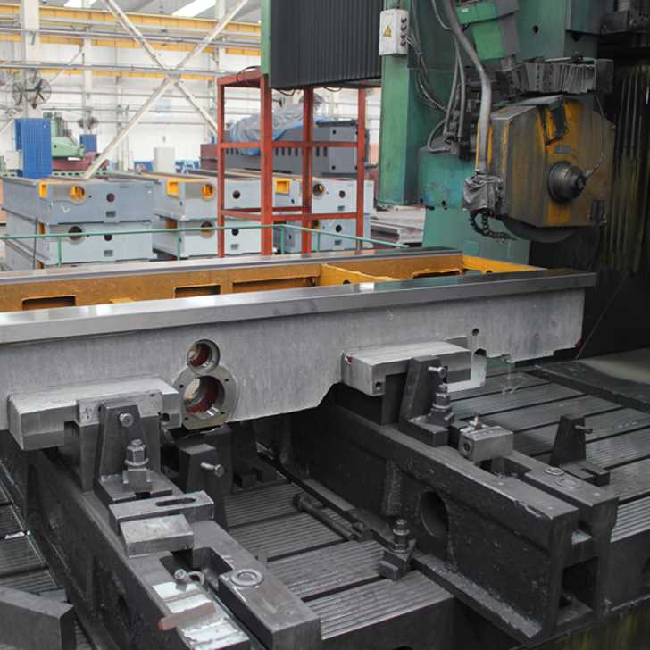 Boring and Milling Machine