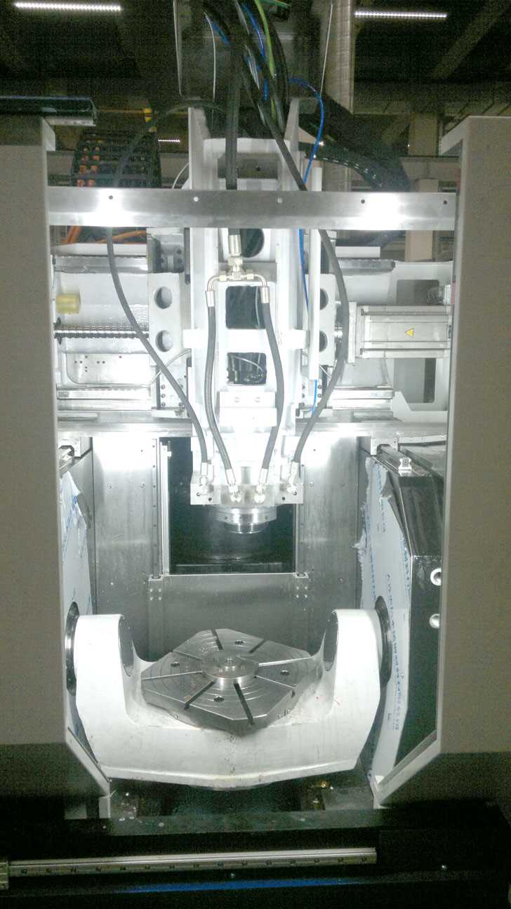 5 Axis Machining Center