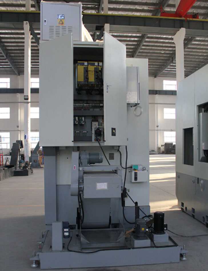 CNC LATHE